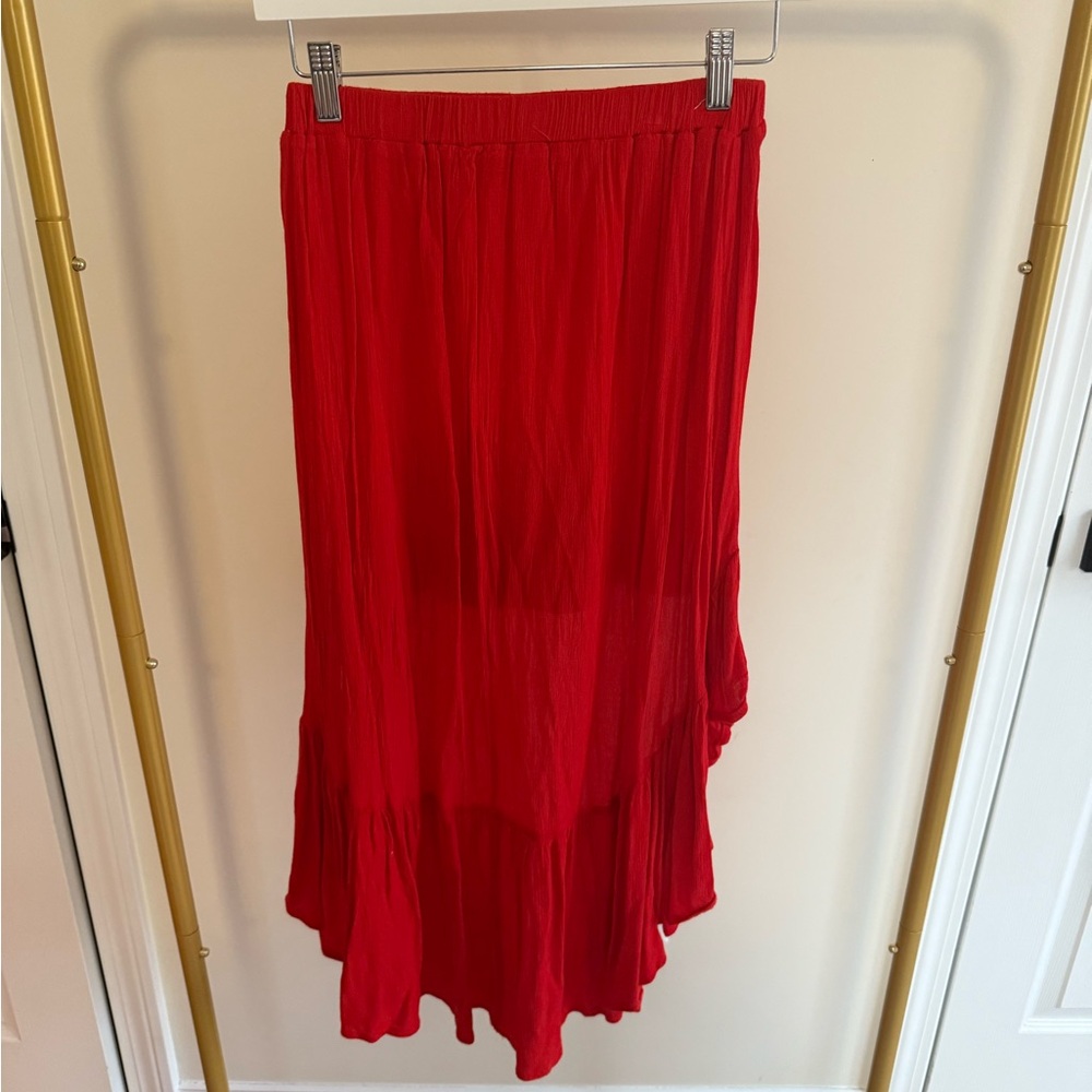 Elegant Red High-Low Ruffle Skirt - Picture 2 of 2